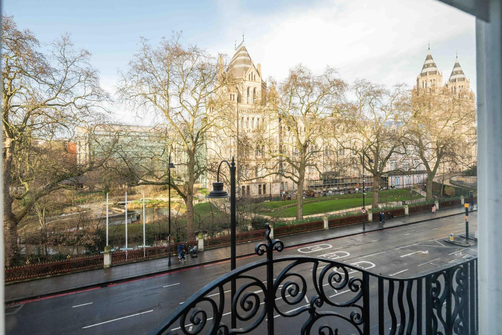 Kensington Muse Apartment Londra Exterior foto